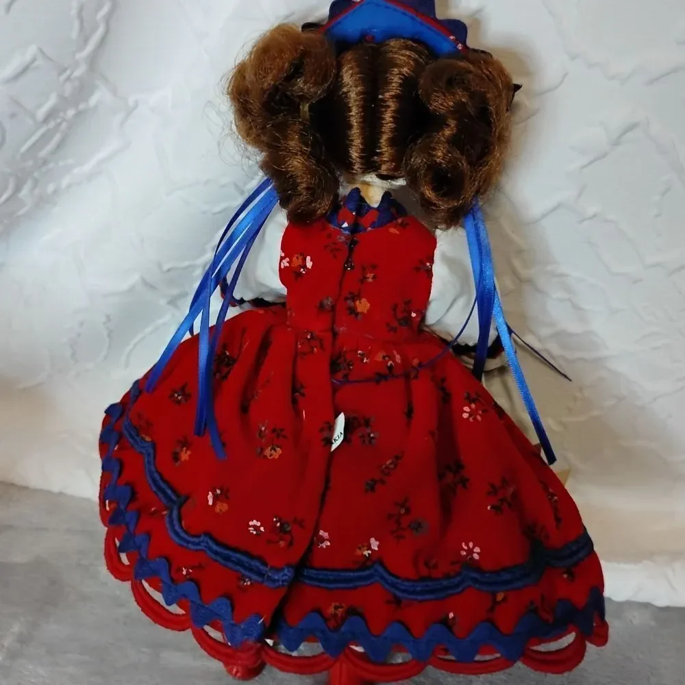 Vintage Suzanne Gibson Czechoslovakia Doll